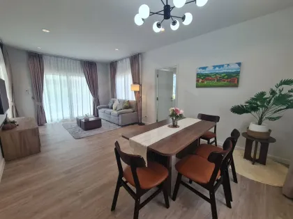 普吉岛 Koh Kaew 4卧室别墅出租