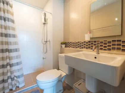 D Condo Creek Kathu 1-Bedroom Apartment for Rent