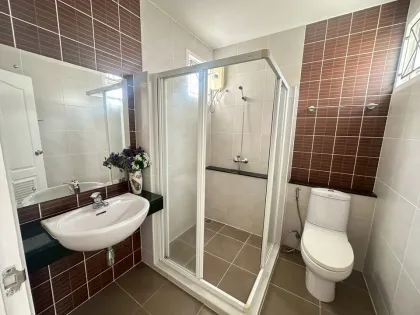 Вилла с 3 спальнями и 2 ванными в Villa Kathu 1, Пхукет