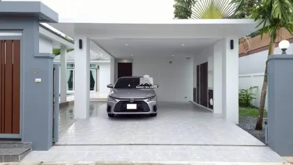 Villa privada con piscina de 3 habitaciones y 4 baños en Rawai