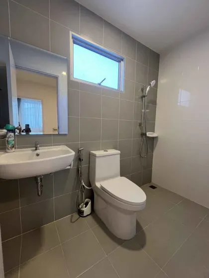 3-Bedroom 2-Bathroom House for Rent at Pruksa Ville Village, Wichit
