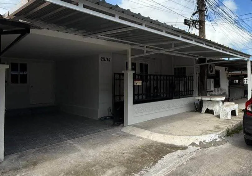 อพาร์ตเมนต์ให้เช่า 3 ห้องนอน 2 ห้องน้ำ ที่ฉลอง