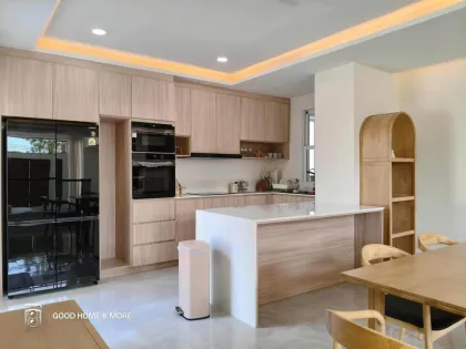 Neu renovierte 4-Zimmer-Villa zur Miete in Anuphas Golf Ville, Kathu