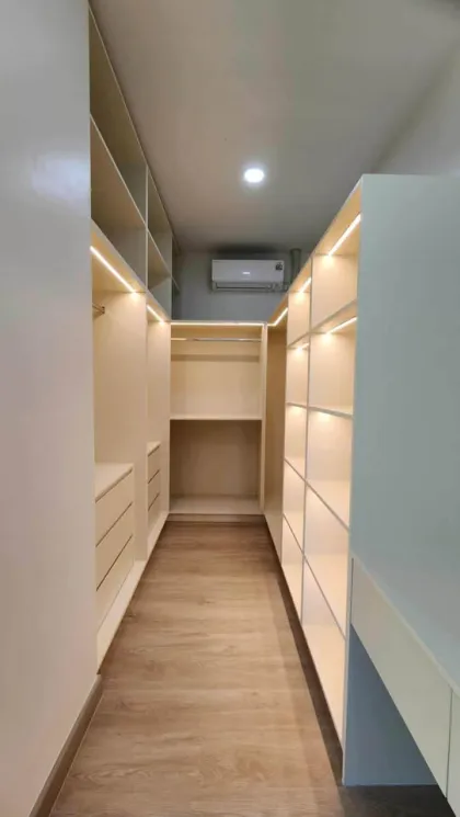Neu renovierte 4-Zimmer-Villa zur Miete in Anuphas Golf Ville, Kathu