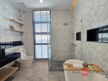3-Bedroom Villa with Private Pool for Rent near Nai Harn Beach