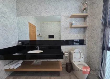 3-Bedroom Villa with Private Pool for Rent near Nai Harn Beach