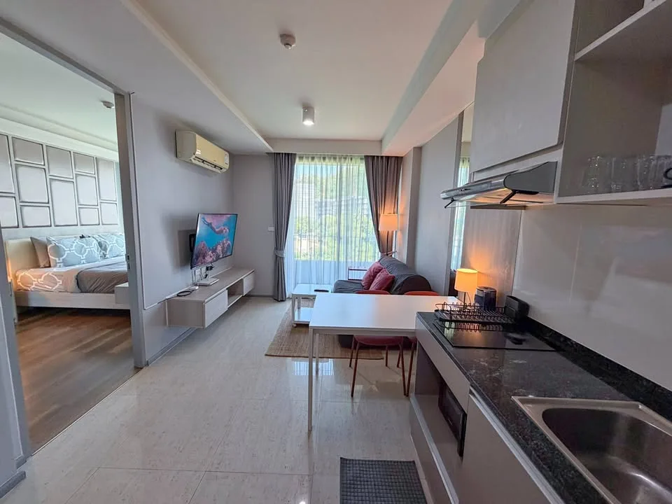 1-комнатная квартира в аренду на 6th Avenue Surin, Пхукет