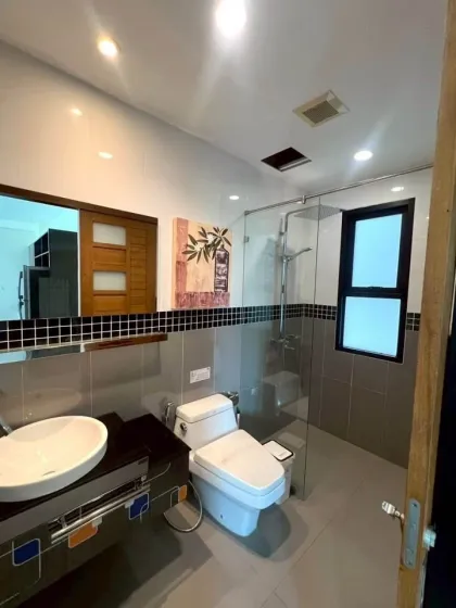 Luxury Lake View Condo for Rent at Chalong