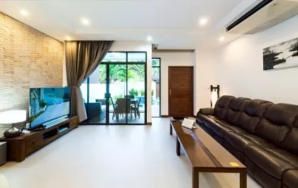 Poolvilla mit Jacuzzi zur Miete in Kamala, Phuket