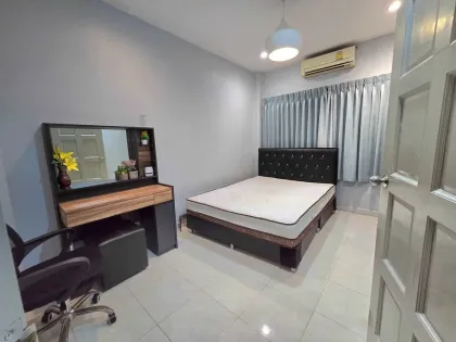 Villa de 3 habitaciones y 3 baños en alquiler cerca del Hospital Debuk, Phuket Town