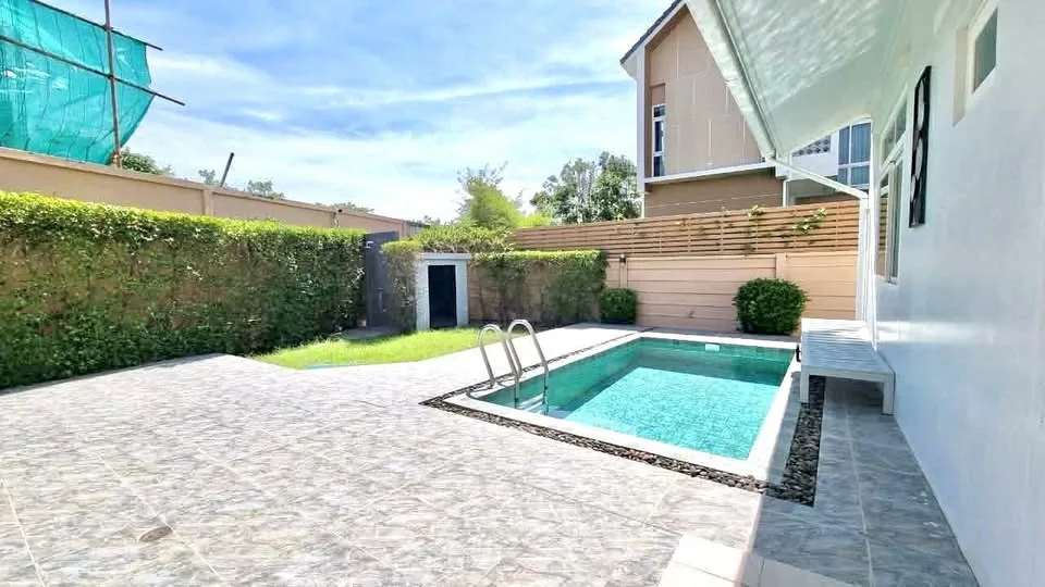 Private Pool Villa with Big Buddha View in Chalong