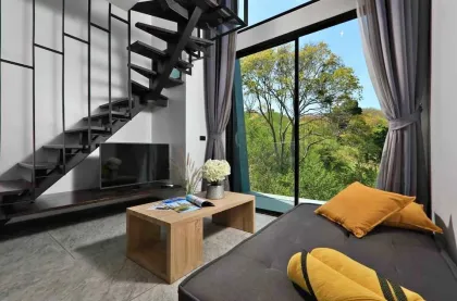 Apartamento Loft Moderno de 1 Habitación en Utopia Naiharn Rawai