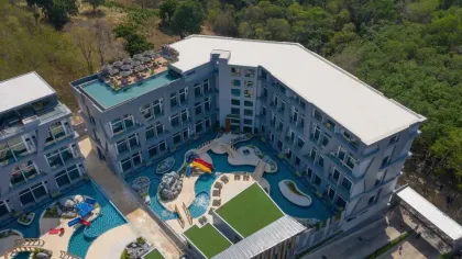 Apartamento Loft Moderno de 1 Habitación en Utopia Naiharn Rawai