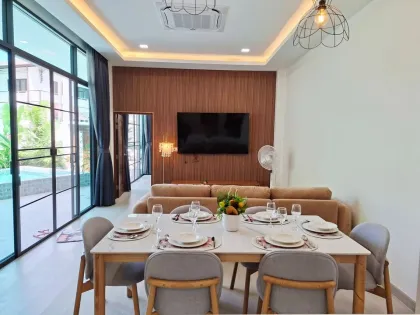 Brand New 2-Bedroom Pool Villa for Rent in Chalong
