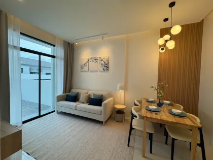 บ้านทาวน์เฮ้าส์ 2 ห้องนอน 2 ห้องน้ำ ให้เช่าในเชิงทะเล