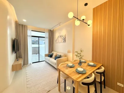 บ้านทาวน์เฮ้าส์ 2 ห้องนอน 2 ห้องน้ำ ให้เช่าในเชิงทะเล