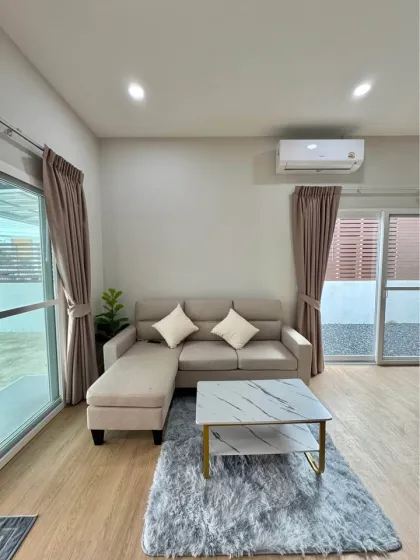 Casa de una planta con 2 dormitorios y apta para mascotas en Golden Ville Paklok