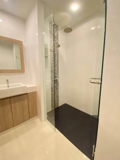 คอนโดมิเนียม 1 ห้องนอนให้เช่า ที่ Sugar Palm Residence, ตัวเมืองภูเก็ต