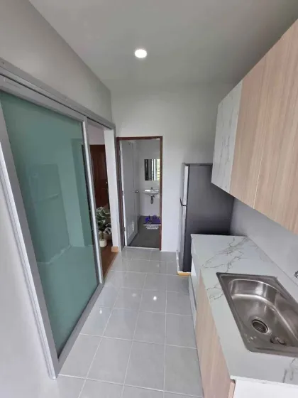 Condo Rénové 1 Chambre à Louer au Best Point Condo