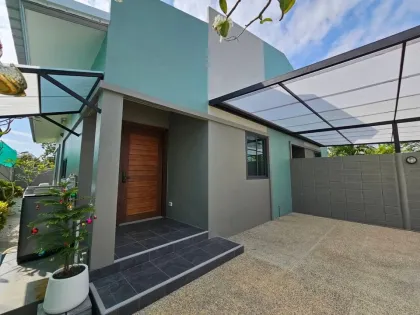 2 Bedroom, 2 Bathroom Single-Floor House for Rent in Chalong