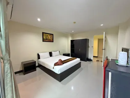 1-комнатная квартира в аренду в отеле Santiphap Villa, Чалонг