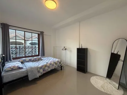 3-Bedroom, 2-Bathroom Villa for Rent in Phuket Villa California, Wichit