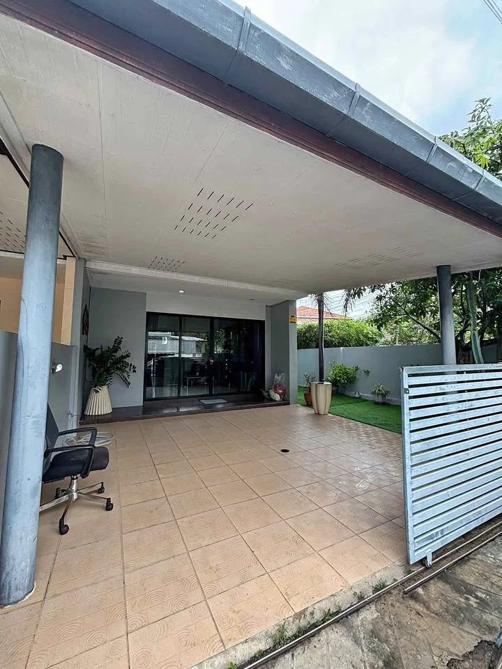 Maison 2 Chambres à Louer à Chalong, Phuket