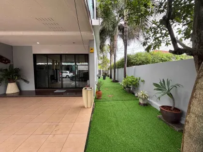Casa de 2 Habitaciones en Alquiler en Chalong, Phuket