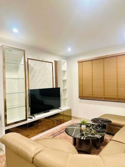 Квартира с 4 спальнями и 3 ванными в аренду в Supalai Lake View, Равай