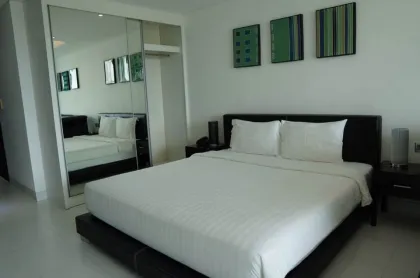 อพาร์ตเมนต์ 1 ห้องนอน วิวทะเล ที่ Absolute Twin Sands Resort ภูเก็ต ป่าตอง