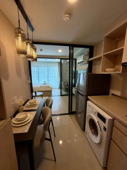 1-Zimmer-Poolblick-Wohnung im The Origin Kathu-Patong