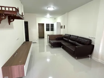 Вилла с 3 спальнями и 2 ванными в аренду рядом с Phuket Villa Chaofah 2