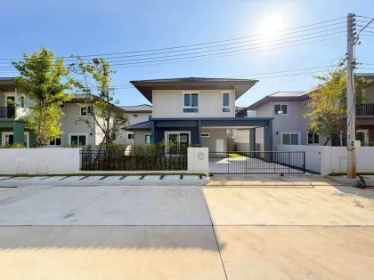 Luxusvilla mit 3 Schlafzimmern zur Miete in Saransiri Koh Kaew