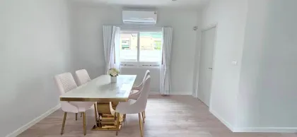 Luxusvilla mit 3 Schlafzimmern zur Miete in Saransiri Koh Kaew