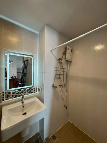 Квартира с 2 спальнями и 2 ванными в аренду в D Condo Creek, Kathu