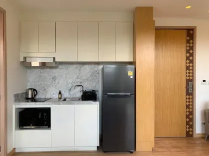 1 спальня, 1 ванная, полностью меблированная квартира в Aristo Condo 2, Чернг Талай