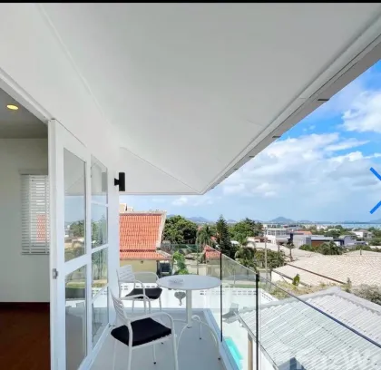 Villa avec piscine et vue mer à louer à Rawai, 6 chambres et 6 salles de bain