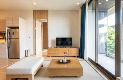 Condo de luxe 2 chambres 2 salles de bain à louer à Baan Mai Khao, plage Mai Khao