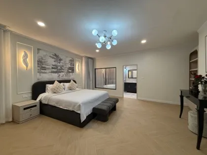 Villa con piscina de 4 habitaciones en alquiler en Sun Palm Village, Chalong, Phuket