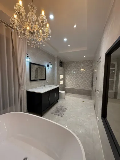 Villa con piscina de 4 habitaciones en alquiler en Sun Palm Village, Chalong, Phuket