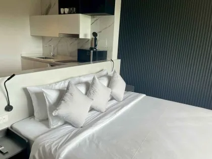 คอนโดสมัยใหม่ 1 ห้องนอน ใกล้หาดในหาน ภูเก็ต
