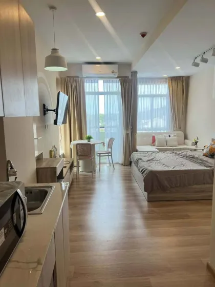 Apartamento de 1 dormitorio y 1 baño en alquiler en Condo De Belle @Chalong