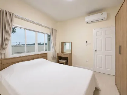 Appartement spacieux 3 chambres avec grand jardin à Phuket Villa Chaofa 2-3