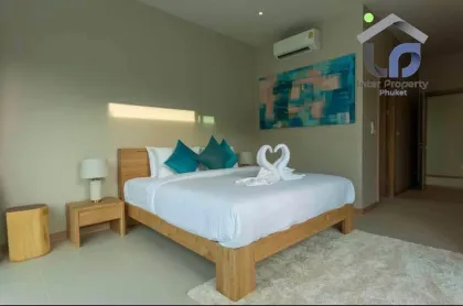 Villa Moderna de 4 Dormitorios con Piscina Privada en Chalong, Phuket