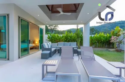 Villa Moderna de 4 Dormitorios con Piscina Privada en Chalong, Phuket