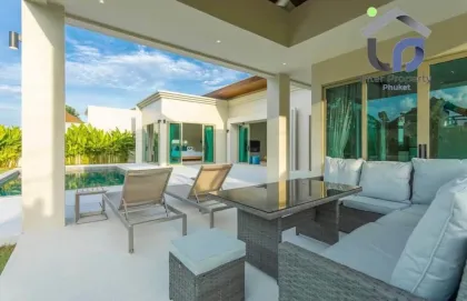 Villa Moderna de 4 Dormitorios con Piscina Privada en Chalong, Phuket