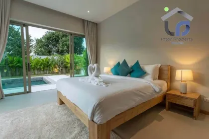 Villa Moderna de 4 Dormitorios con Piscina Privada en Chalong, Phuket