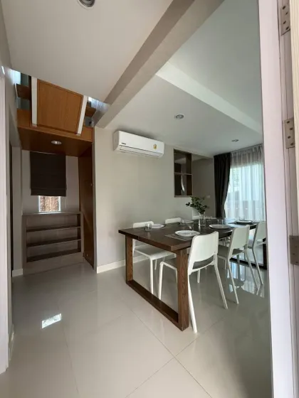 Villa Renovada de 3 Habitaciones en Alquiler en The Plant Thalang