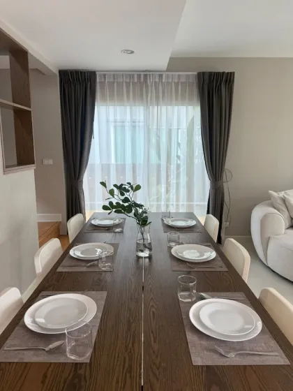 Villa Renovada de 3 Habitaciones en Alquiler en The Plant Thalang