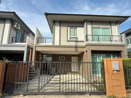 Villa Renovada de 3 Habitaciones en Alquiler en The Plant Thalang